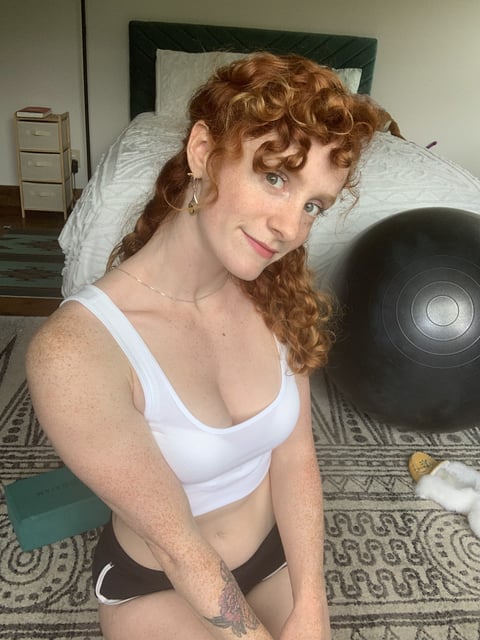 pornos.live amygingerhart profile on OnlyFans in whores category