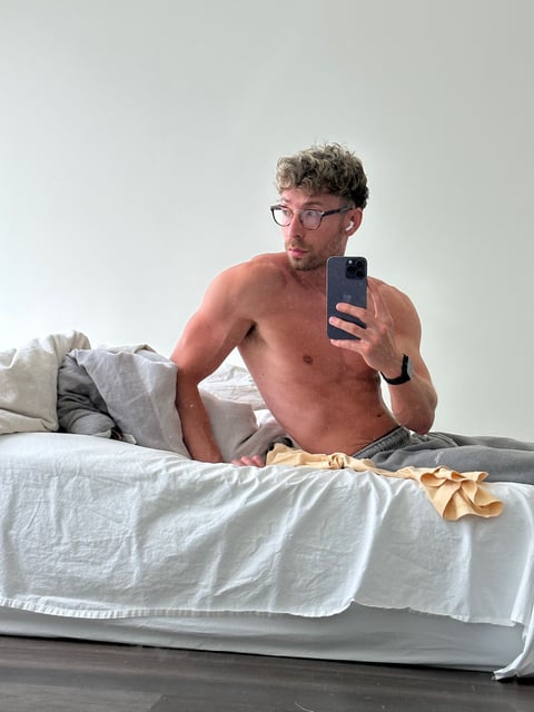 pornos.live curtisryan8 profile on OnlyFans in twitch-streamers category