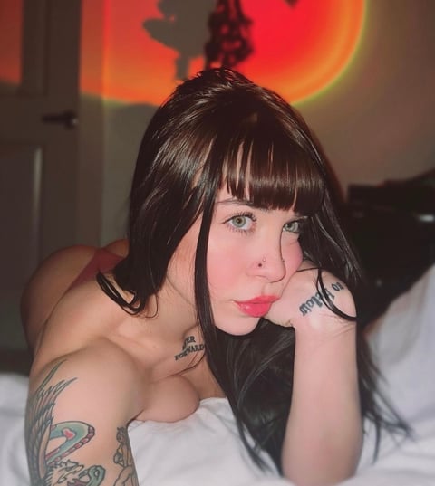 pornos.live queenkalinxxx profile on OnlyFans in tattooed-girls category