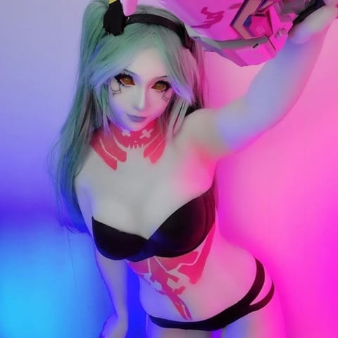 pornos.live skyexsummers profile on OnlyFans in cosplay category